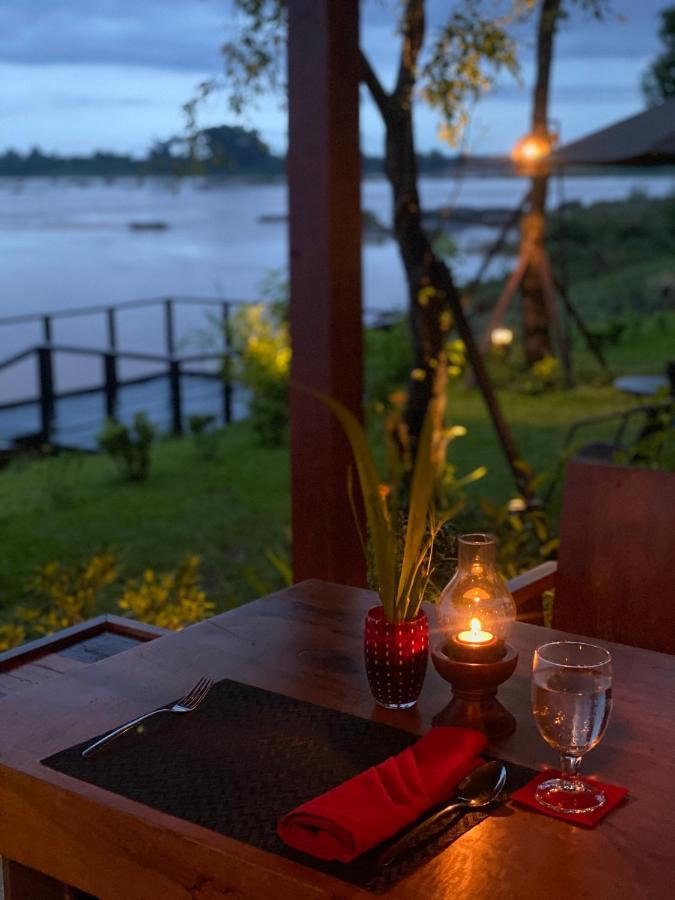 Hotel The Riviera Champasak Zewnętrze zdjęcie