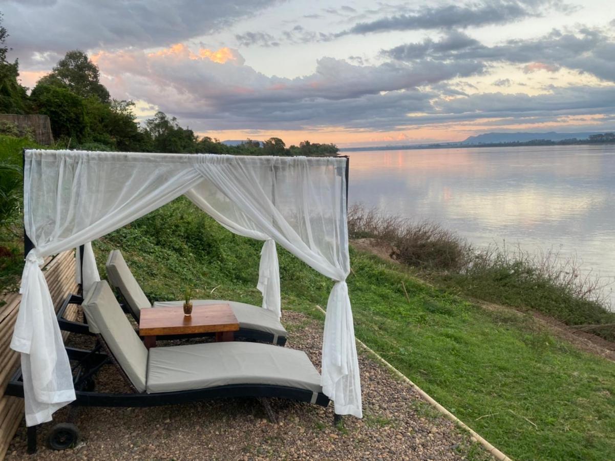 Hotel The Riviera Champasak Zewnętrze zdjęcie