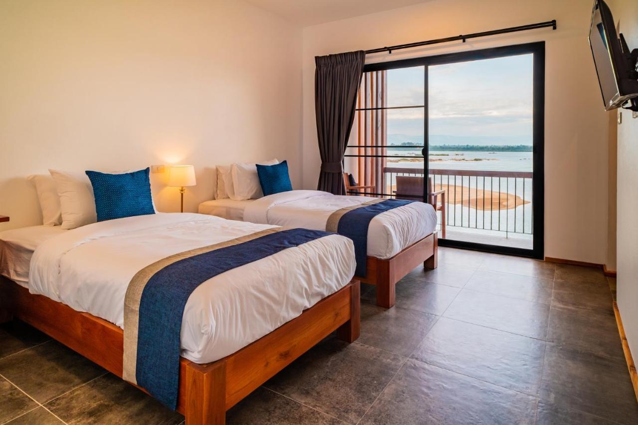 Hotel The Riviera Champasak Zewnętrze zdjęcie