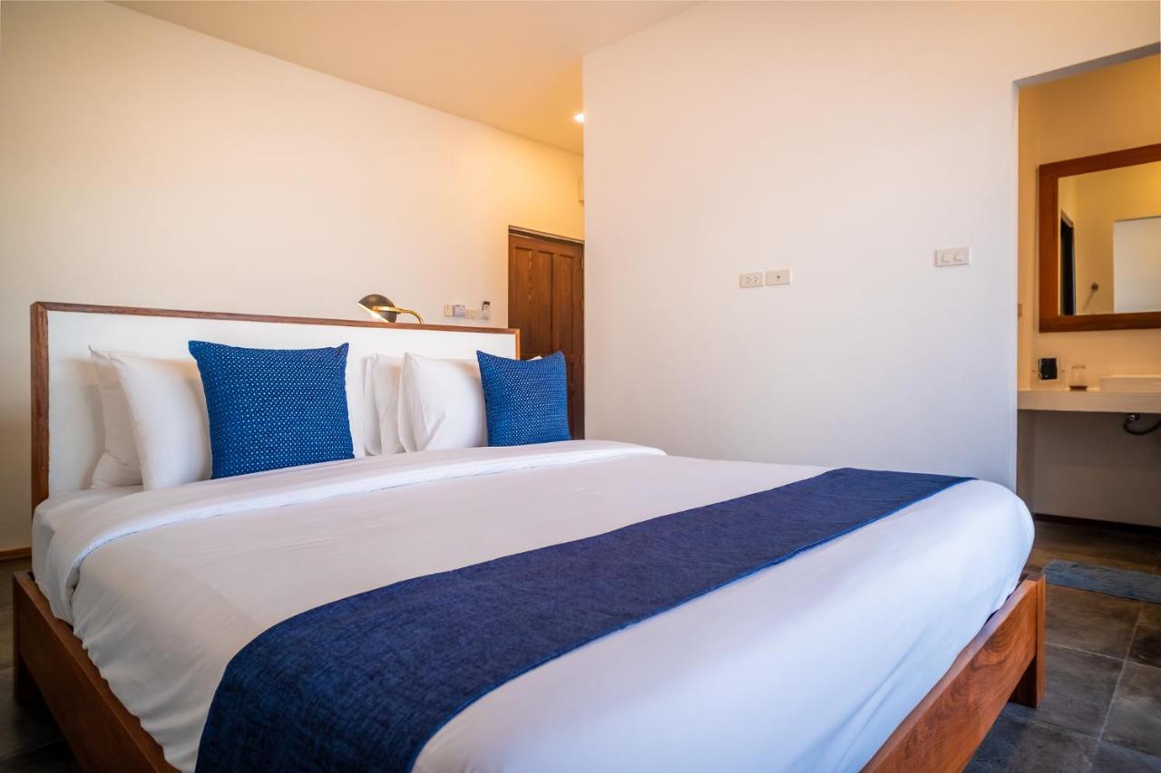 Hotel The Riviera Champasak Zewnętrze zdjęcie
