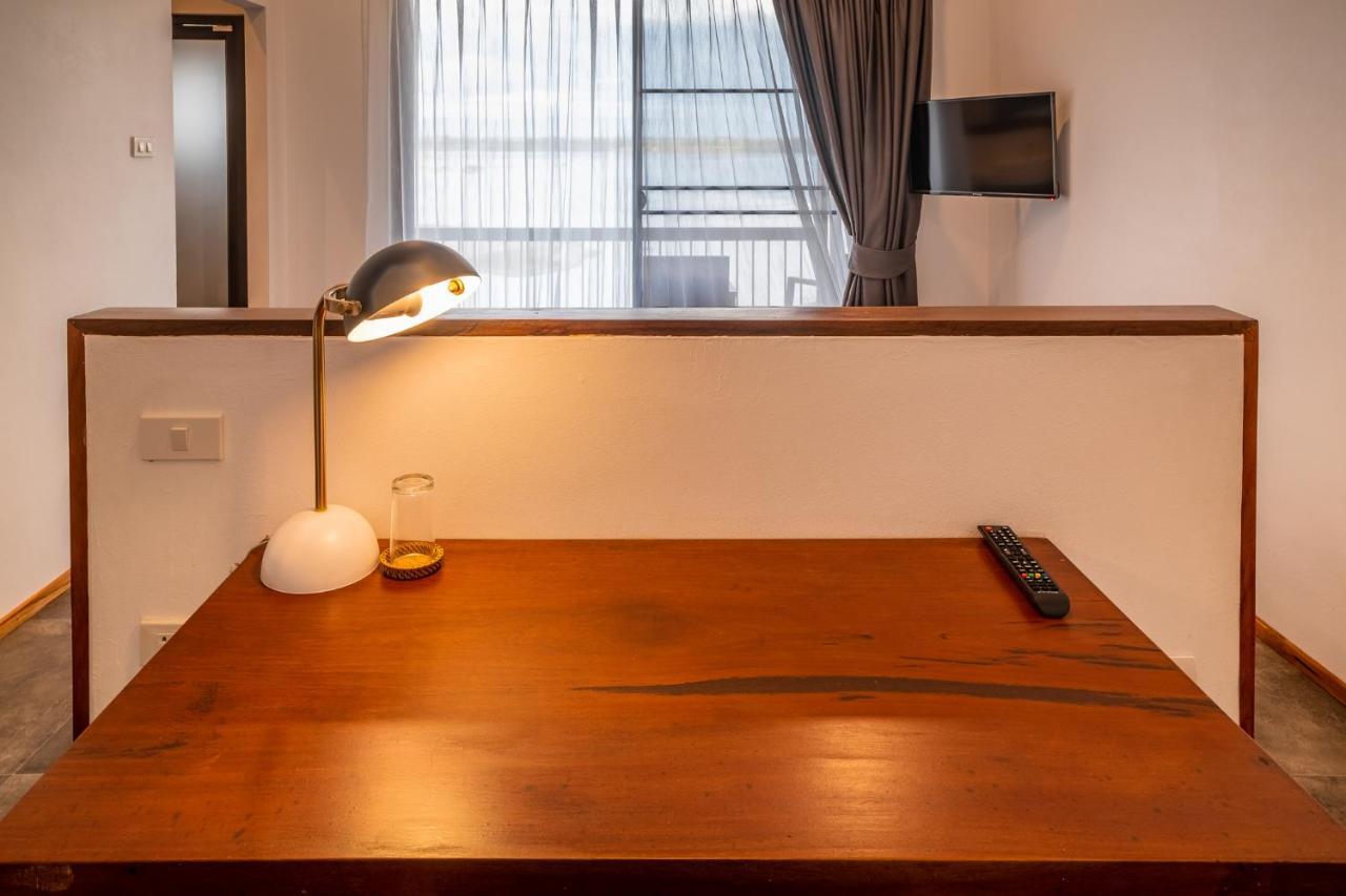 Hotel The Riviera Champasak Zewnętrze zdjęcie